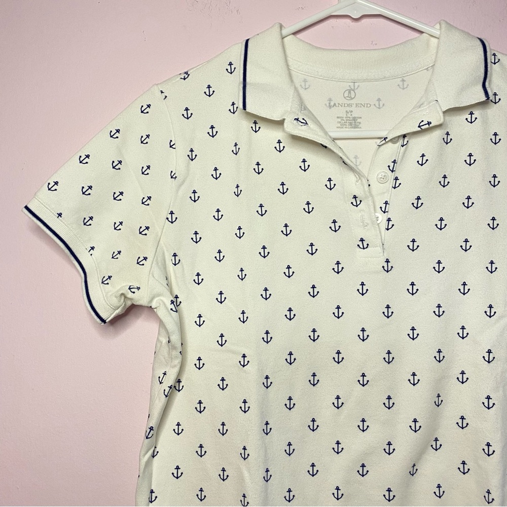 Lands’ End White Anchor Print Polo Top size small